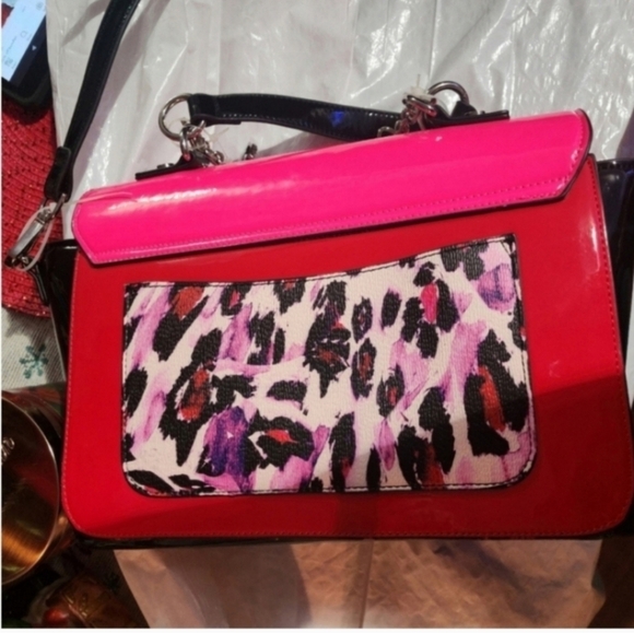 🍁🍂⚘️Betsey Johnson Charmed Leopard Bag - Picture 2 of 7